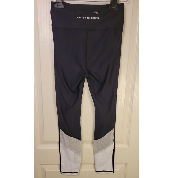 White Fox Active Black with White Detail Leggings - Picture 2 of 4